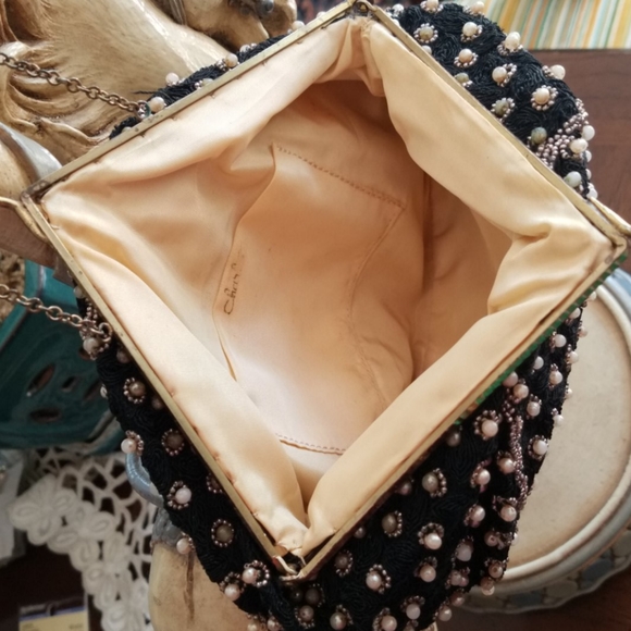 Vintage beaded handbag - Picture 5 of 12